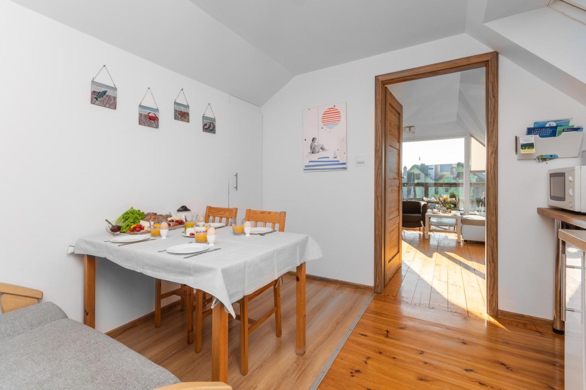 Jantar, Dom Blisko Plazy Z Sauna Ngoại thất bức ảnh